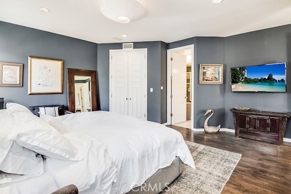 125 4th Street, Hermosa Beach, California 90254, 4 Bedrooms Bedrooms, ,3 BathroomsBathrooms,Residential,Sold,4th,SB18054270