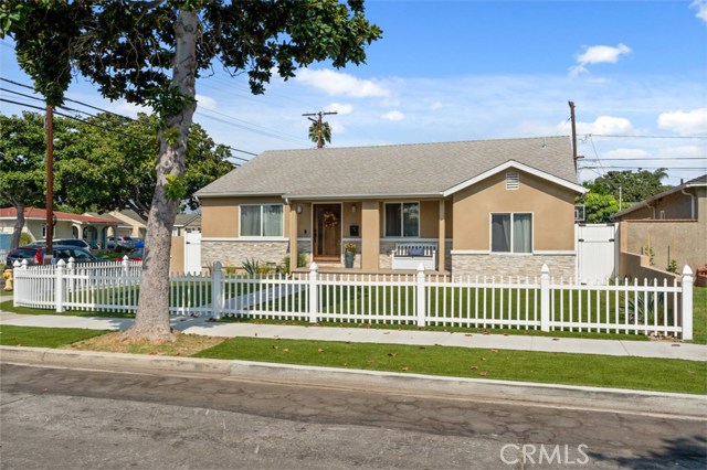 2501 Armour Lane, Redondo Beach, California 90278, 4 Bedrooms Bedrooms, ,2 BathroomsBathrooms,Residential,Sold,Armour,SB20201847