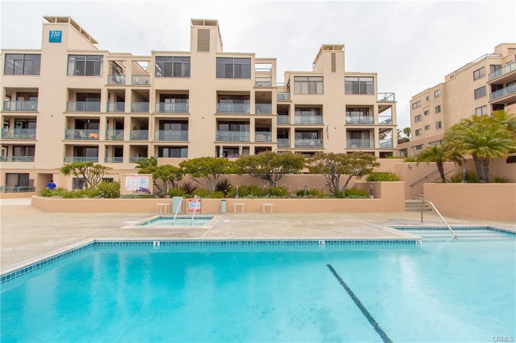 130 The Village, Redondo Beach, California 90277, 2 Bedrooms Bedrooms, ,2 BathroomsBathrooms,Residential,Sold,The Village,SB20183563