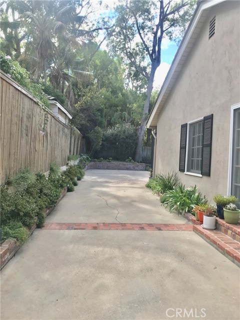 3700 Palos Verdes Drive, Palos Verdes Estates, California 90274, 3 Bedrooms Bedrooms, ,1 BathroomBathrooms,Residential,Sold,Palos Verdes,SB19257648