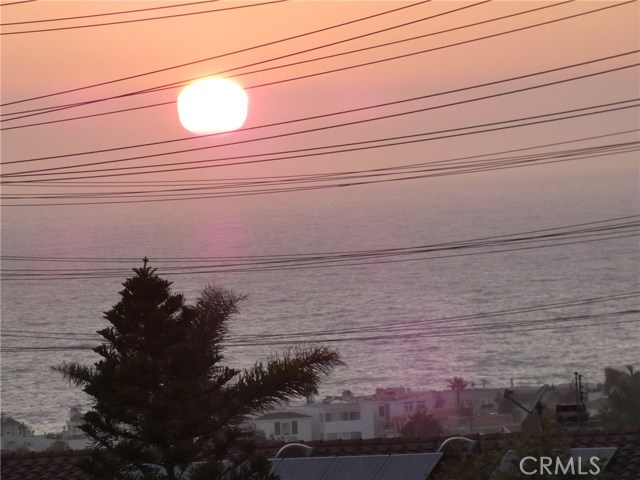 805 Paulina Avenue, Redondo Beach, California 90277, 5 Bedrooms Bedrooms, ,2 BathroomsBathrooms,Residential,Sold,Paulina,SB17203932