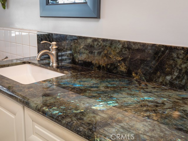 1112 Vincent Street, Redondo Beach, California 90277, 3 Bedrooms Bedrooms, ,2 BathroomsBathrooms,Residential,Sold,Vincent,SB19092691