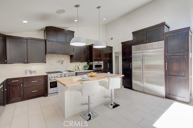 4072 Rousseau Lane, Palos Verdes Peninsula, California 90274, 4 Bedrooms Bedrooms, ,3 BathroomsBathrooms,Residential,Sold,Rousseau,SB19160649