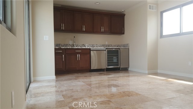 214 Lucia Avenue, Redondo Beach, California 90277, 3 Bedrooms Bedrooms, ,2 BathroomsBathrooms,Residential,Sold,Lucia,SB18239042