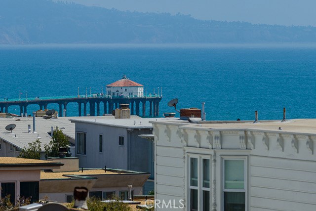 225 25th Street, Manhattan Beach, California 90266, 5 Bedrooms Bedrooms, ,4 BathroomsBathrooms,Residential,Sold,25th,SB19199643