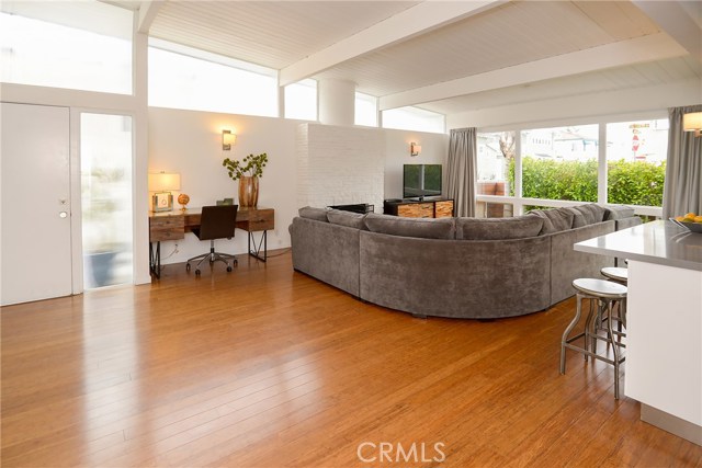 3005 Manhattan Avenue, Hermosa Beach, California 90254, 3 Bedrooms Bedrooms, ,3 BathroomsBathrooms,Residential,Sold,Manhattan,SB18091717