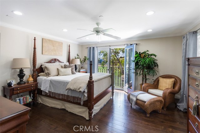 506 11th Street, Hermosa Beach, California 90254, 3 Bedrooms Bedrooms, ,2 BathroomsBathrooms,Residential,Sold,11th,SB19039809