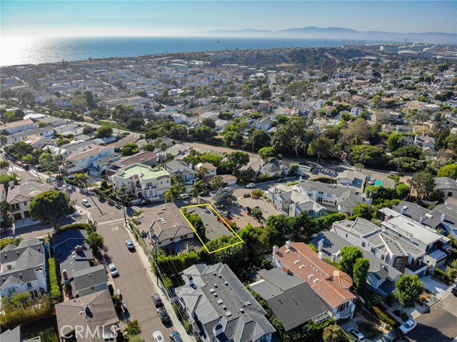 1906 Flournoy Road, Manhattan Beach, California 90266, 4 Bedrooms Bedrooms, ,2 BathroomsBathrooms,Residential,Sold,Flournoy,SB20175841