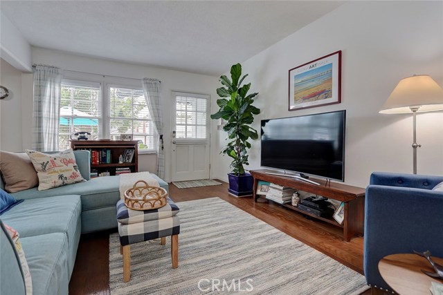 1621 Spreckels Lane, Redondo Beach, California 90278, 3 Bedrooms Bedrooms, ,1 BathroomBathrooms,Residential,Sold,Spreckels,SB19151892