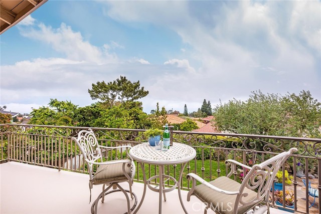 29433 Stonecrest Road, Rancho Palos Verdes, California 90275, 4 Bedrooms Bedrooms, ,1 BathroomBathrooms,Residential,Sold,Stonecrest,PV21115944