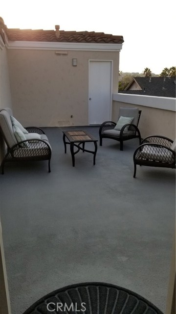 1707 Flagler Lane, Redondo Beach, California 90278, 3 Bedrooms Bedrooms, ,1 BathroomBathrooms,Residential,Sold,Flagler,SB20176363