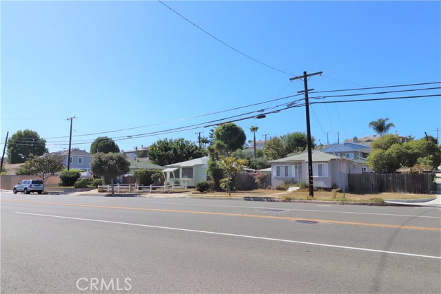 1003 Prospect Avenue, Redondo Beach, California 90277, 2 Bedrooms Bedrooms, ,1 BathroomBathrooms,Residential,Sold,Prospect,SB19009113