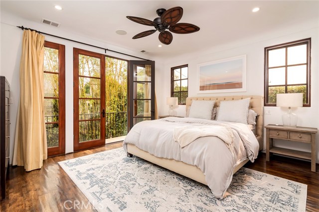 708 Marine Avenue, Manhattan Beach, California 90266, 4 Bedrooms Bedrooms, ,4 BathroomsBathrooms,Residential,Sold,Marine,SB20193991