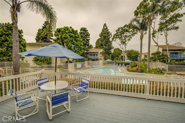 607 Prospect Avenue, Redondo Beach, California 90277, 1 Bedroom Bedrooms, ,1 BathroomBathrooms,Residential,Sold,Prospect,OC20052821