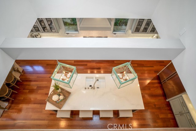 717 31st Street, Manhattan Beach, California 90266, 5 Bedrooms Bedrooms, ,4 BathroomsBathrooms,Residential,Sold,31st,SB20133656