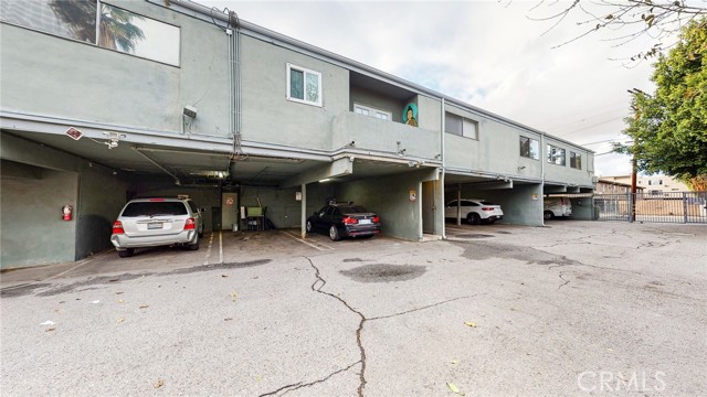 2 Bed Home for Sale in North Hollywood, California