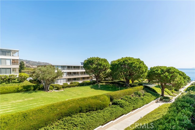 Photo of 32700 Coastsite Drive #201, Rancho Palos Verdes, CA 90275