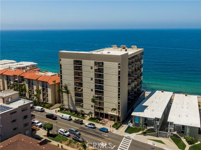 531 Esplanade, Redondo Beach, California 90277, 2 Bedrooms Bedrooms, ,2 BathroomsBathrooms,Residential,Sold,Esplanade,SB21005723