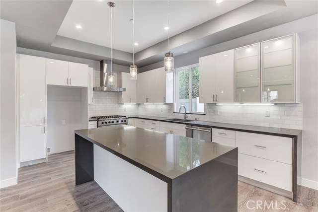 2227 Dufour Avenue, Redondo Beach, California 90278, 4 Bedrooms Bedrooms, ,3 BathroomsBathrooms,Residential,Sold,Dufour,PV18035813