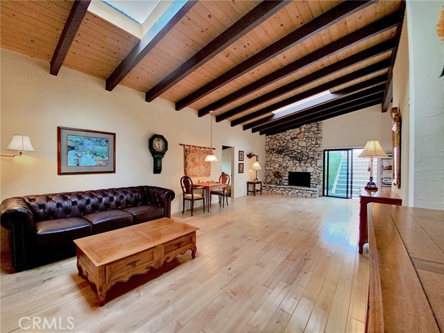 1129 Via Zumaya, Palos Verdes Estates, California 90274, 4 Bedrooms Bedrooms, ,3 BathroomsBathrooms,Residential,Sold,Via Zumaya,PW21178054