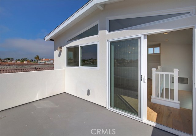 1736 Carlson Lane, Redondo Beach, California 90278, 3 Bedrooms Bedrooms, ,3 BathroomsBathrooms,Residential,Sold,Carlson,PV18235032