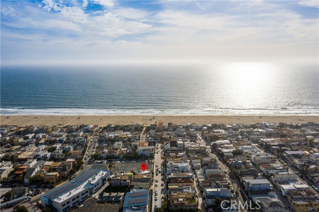 316 26th Street, Hermosa Beach, California 90254, 4 Bedrooms Bedrooms, ,2 BathroomsBathrooms,Residential,Sold,26th,SB21076670