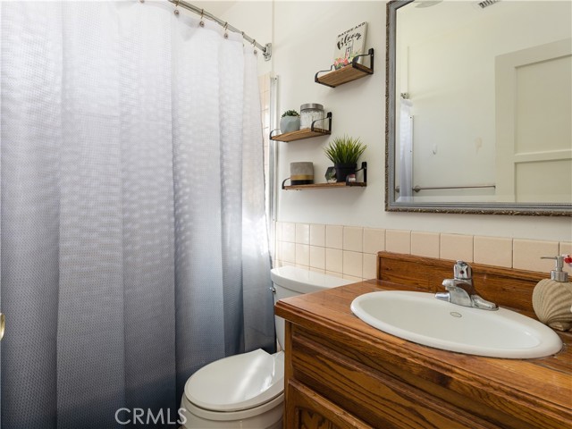 1142 23rd Street, Manhattan Beach, California 90266, 3 Bedrooms Bedrooms, ,1 BathroomBathrooms,Residential,Sold,23rd,SB21029088