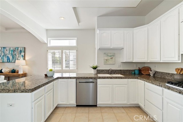 Fresh and bright kitchen with stainless steel appliances