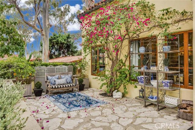 2405 Via Anita, Palos Verdes Estates, California 90274, 4 Bedrooms Bedrooms, ,2 BathroomsBathrooms,Residential,Sold,Via Anita,PV17250812