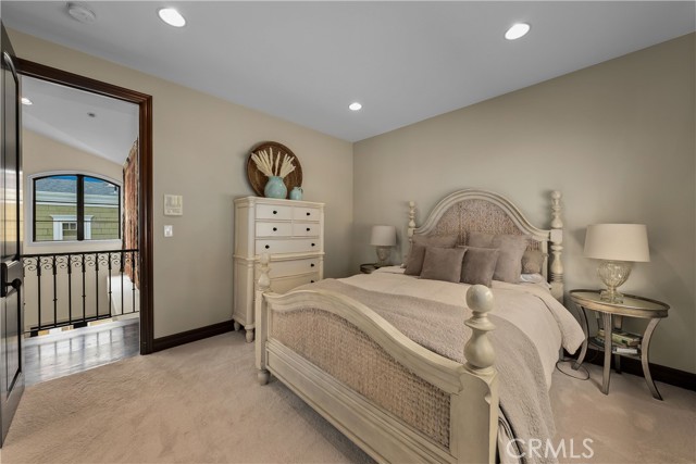 583 35th Street, Manhattan Beach, California 90266, 4 Bedrooms Bedrooms, ,1 BathroomBathrooms,Residential,Sold,35th,SB21141914