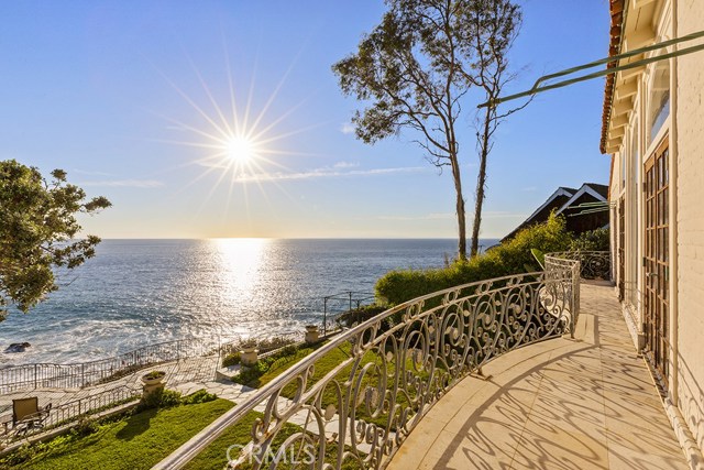 Photo of 8 Rockledge Road, Laguna Beach, CA 92651