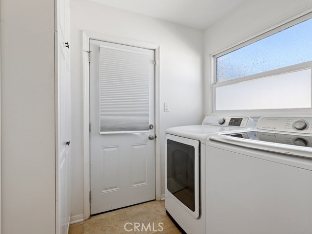 2 Bed Home for Sale in Sherman Oaks, California