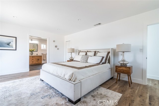 2517 Fisk Lane, Redondo Beach, California 90278, 4 Bedrooms Bedrooms, ,3 BathroomsBathrooms,Residential,Sold,Fisk,SB20145075