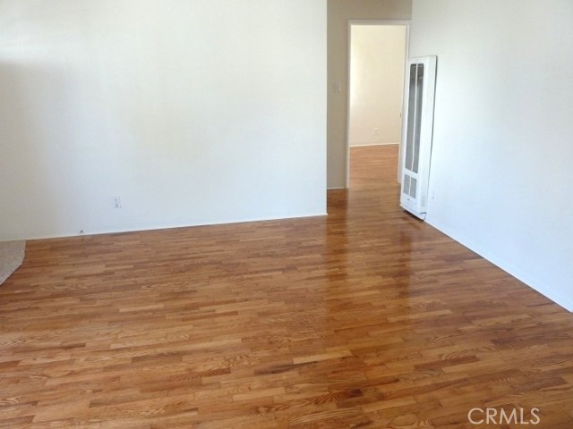 Green living room