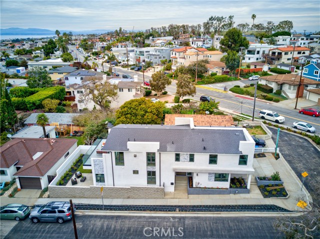 1401 Corona Street, Hermosa Beach, California 90254, 4 Bedrooms Bedrooms, ,3 BathroomsBathrooms,Residential,Sold,Corona,SB20015755