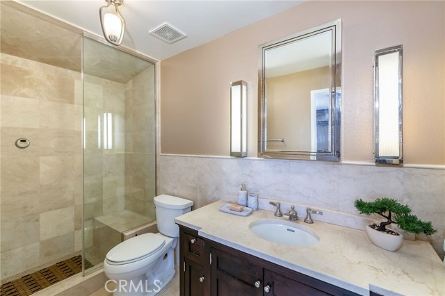 606 Guadalupe Avenue, Redondo Beach, California 90277, 2 Bedrooms Bedrooms, ,2 BathroomsBathrooms,Residential,Sold,Guadalupe,SB19124335