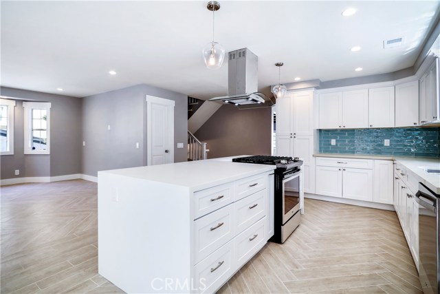 507 El Redondo Avenue, Redondo Beach, California 90277, 4 Bedrooms Bedrooms, ,3 BathroomsBathrooms,Residential,Sold,El Redondo,CV17077417