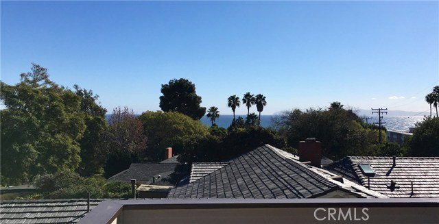 ocean views from deck off the master bedroom - you can see Catalina on a clear day