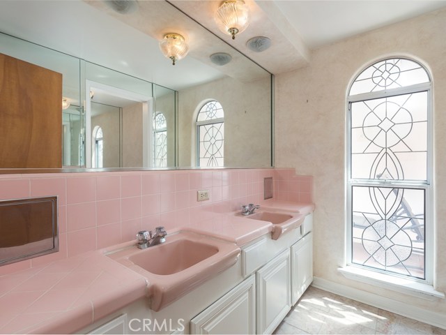 4205 Miraleste Drive, Rancho Palos Verdes, California 90275, 3 Bedrooms Bedrooms, ,2 BathroomsBathrooms,Residential,Sold,Miraleste,PV18202774