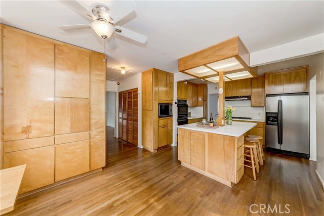 1304 Firmona Avenue, Redondo Beach, California 90278, 4 Bedrooms Bedrooms, ,2 BathroomsBathrooms,Residential,Sold,Firmona,SB20046150