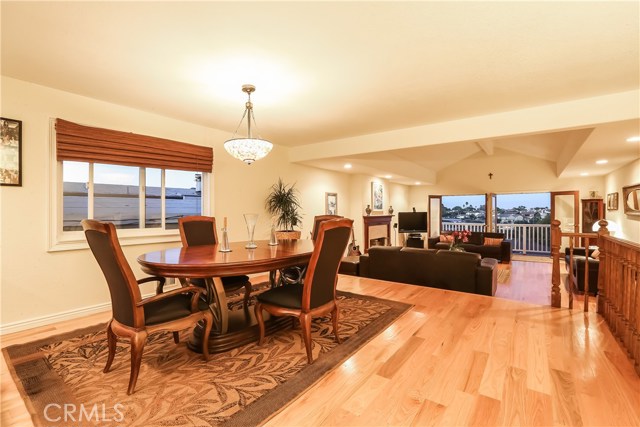 1802 Harper Avenue, Redondo Beach, California 90278, 3 Bedrooms Bedrooms, ,3 BathroomsBathrooms,Residential,Sold,Harper,SB18227443