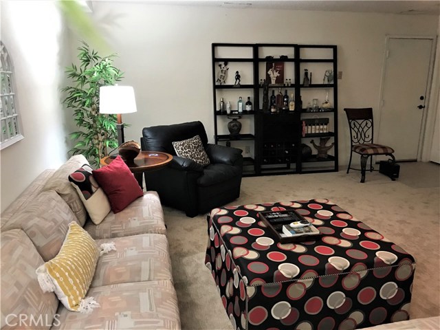 211 Lucia, Redondo Beach, California 90277, 3 Bedrooms Bedrooms, ,2 BathroomsBathrooms,Residential,Sold,Lucia,PV20000457