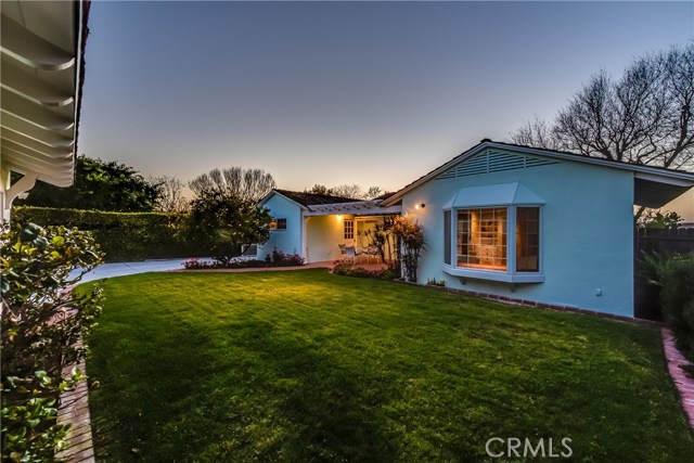 1516 Chelsea Road, Palos Verdes Estates, California 90274, 3 Bedrooms Bedrooms, ,2 BathroomsBathrooms,Residential,Sold,Chelsea,PV18124949