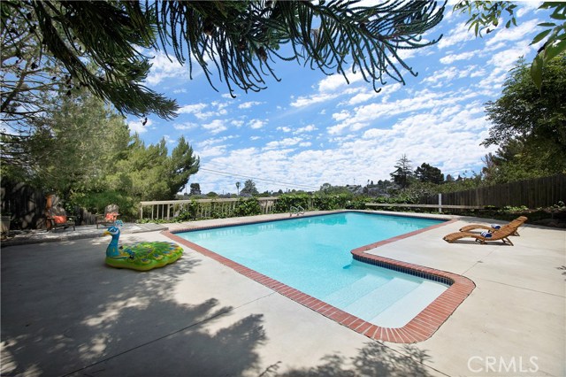 26816 Grayslake Road, Rancho Palos Verdes, California 90275, 4 Bedrooms Bedrooms, ,2 BathroomsBathrooms,Residential,Sold,Grayslake,SB19113687