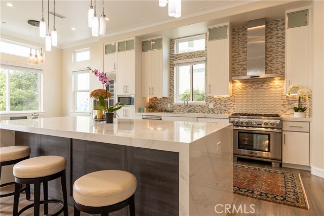 2201 Ripley Avenue, Redondo Beach, California 90278, 5 Bedrooms Bedrooms, ,5 BathroomsBathrooms,Residential,Sold,Ripley,SB20125595