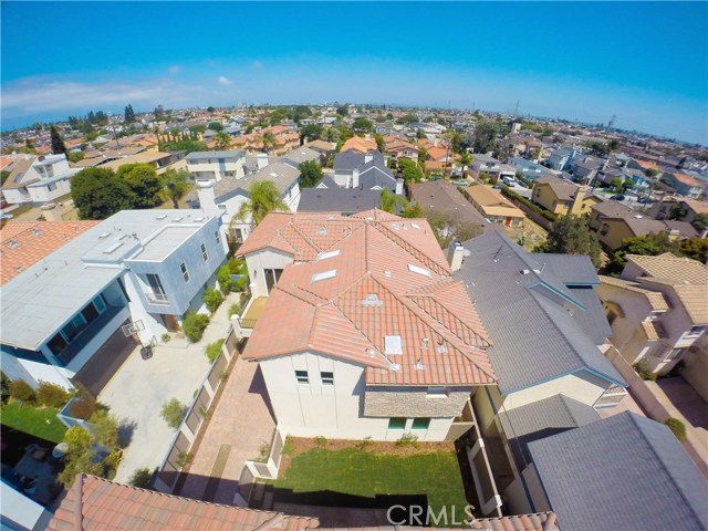 2315 Clark Lane, Redondo Beach, California 90278, 4 Bedrooms Bedrooms, ,3 BathroomsBathrooms,Residential,Sold,Clark,SB17195499