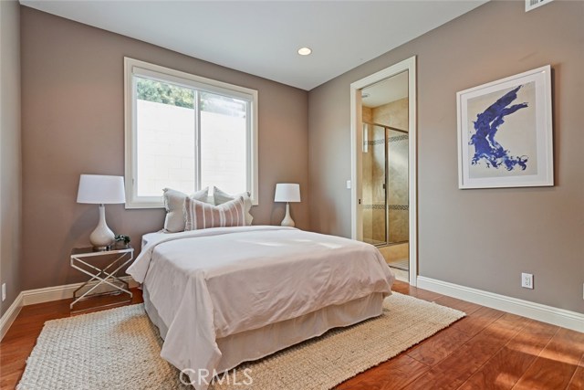 3524 Laurel Avenue, Manhattan Beach, California 90266, 5 Bedrooms Bedrooms, ,2 BathroomsBathrooms,Residential,Sold,Laurel,SB17280201