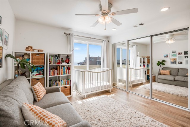 4216 Highland Avenue, Manhattan Beach, California 90266, 2 Bedrooms Bedrooms, ,2 BathroomsBathrooms,Residential,Sold,Highland,SB20133464