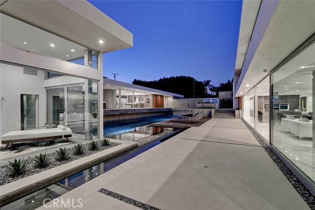 2822 Colt Road, Rancho Palos Verdes, California 90275, 5 Bedrooms Bedrooms, ,7 BathroomsBathrooms,Residential,Sold,Colt,SB19018833