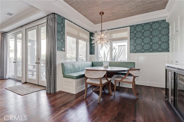 569 35th Street, Manhattan Beach, California 90266, 5 Bedrooms Bedrooms, ,5 BathroomsBathrooms,Residential,Sold,35th,SB19044289